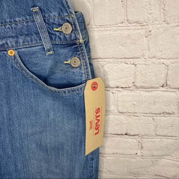 NWT Levi’s Bib Overalls Denim Adjustable Straps - Picture 2 of 14